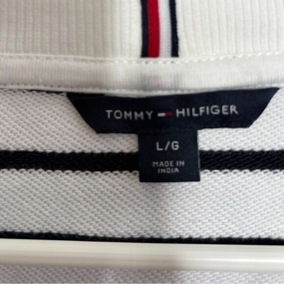 TOMMY HILFIGER OVERSIZED SCRIPT OPEN-NECK LONG SLEEVE CREWNECK WHITE BLACK LARGE - Picture 7 of 9